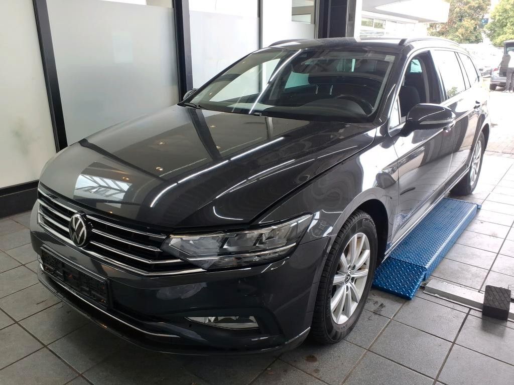 Image of Volkswagen Passat Variant
