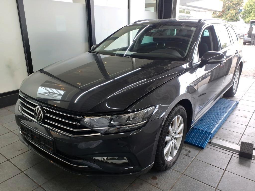Volkswagen Passat Variant Business 2.0TDI DSG Navi AHK LED