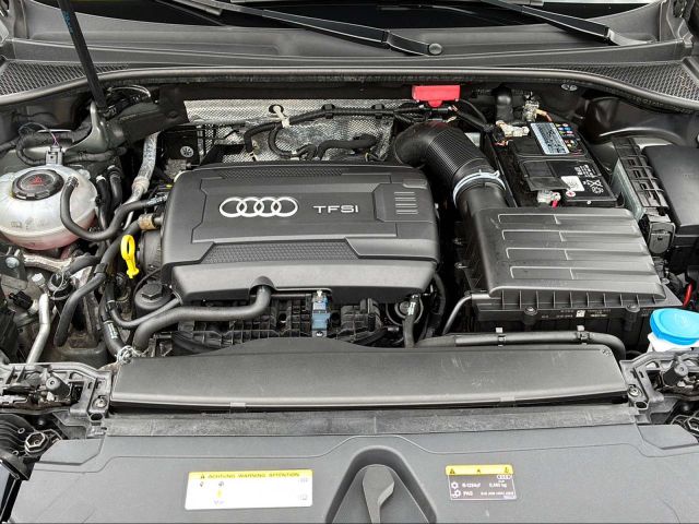 Q3 40 TFSI QUATTRO ADVANCED AZV+MATRIX+NAVI
