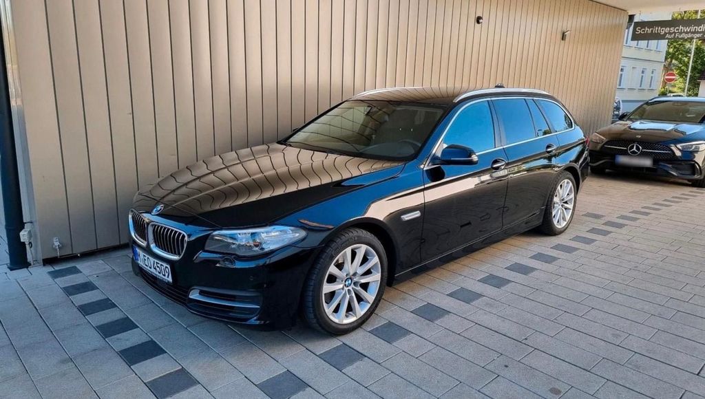 Image of BMW 520
