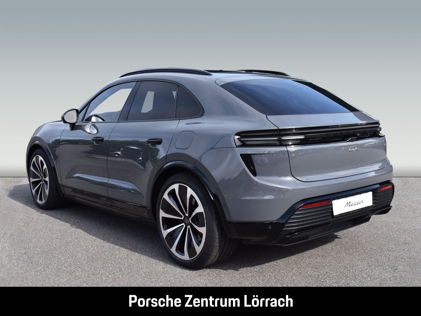 Porsche Macan Turbo Burmester Luftfederung Panoramadach imagem 3