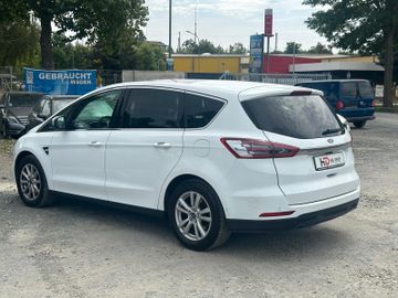 Ford S-Max - 8