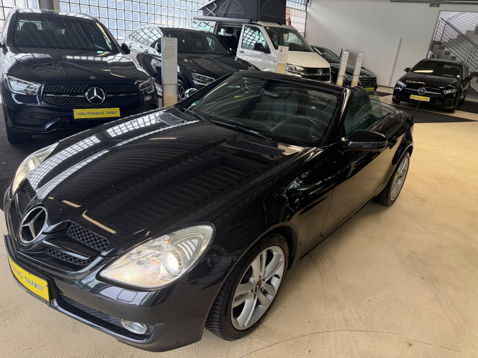 Fahrzeugabbildung Mercedes-Benz SLK 200 Roadster Kompressor*Vollleder