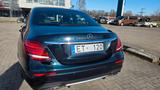 Mercedes-Benz E 200 Autom. - - Mercedes-Benz E 200: Grün