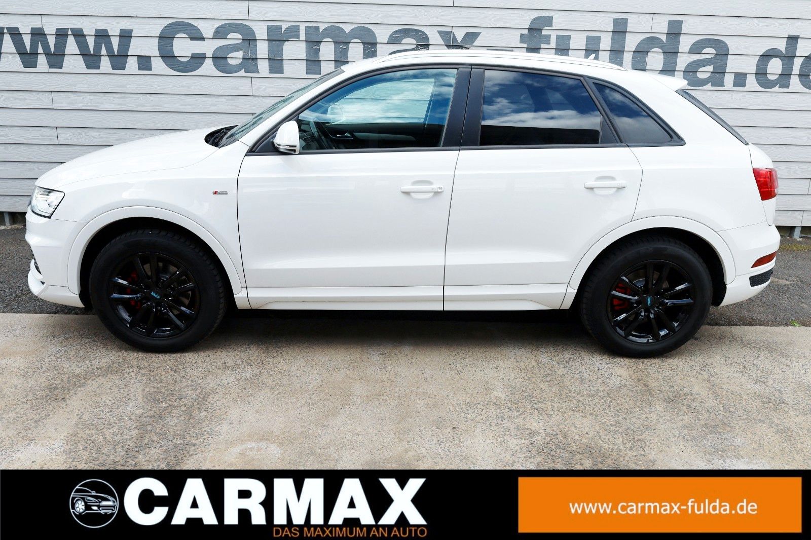 Fahrzeugabbildung Audi Q3 1.4 TFSI Paket S Line Navi,Xenon,SH,AHK,SR+WR