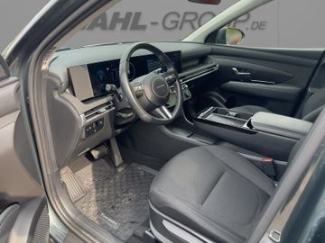 Hyundai TUCSON - 10
