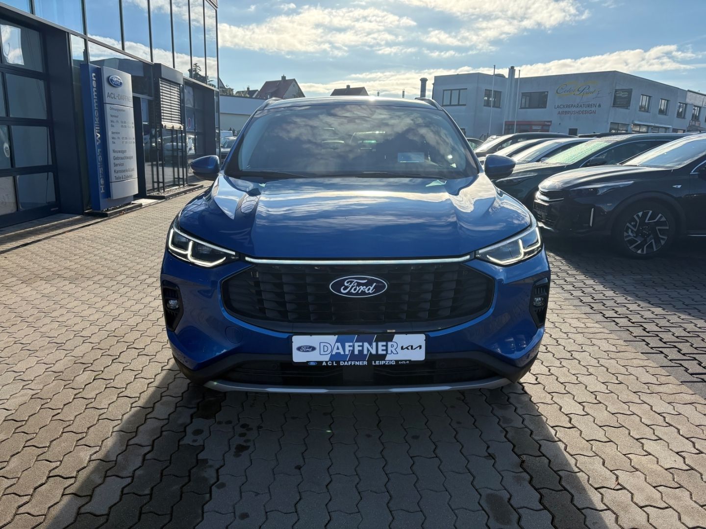 Fahrzeugabbildung Ford Kuga Titanium 1.5 VerkehrszeichenER Tempomat LED