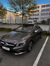 Mercedes-Benz CLA 200 - - Mercedes-Benz CLA 200 Gebrauchtwagen in Stuttgart