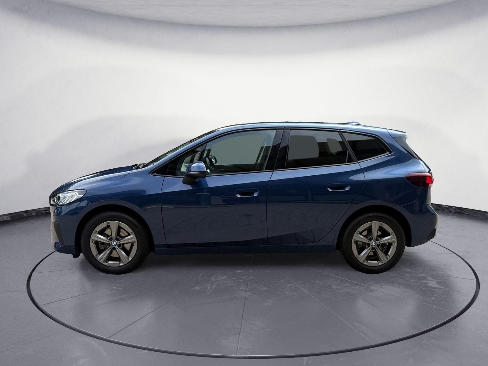 BMW 218i Active Tourer Steptronic DCT AHK