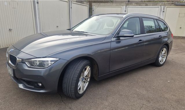 BMW 325d Touring Advantage 