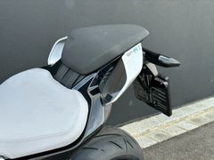 CFMOTO 675 SR-R NEBULA BLACK +++ SOFORT VERFÜGBAR