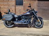 Harley-Davidson Softail Heritage Classic FLHCS