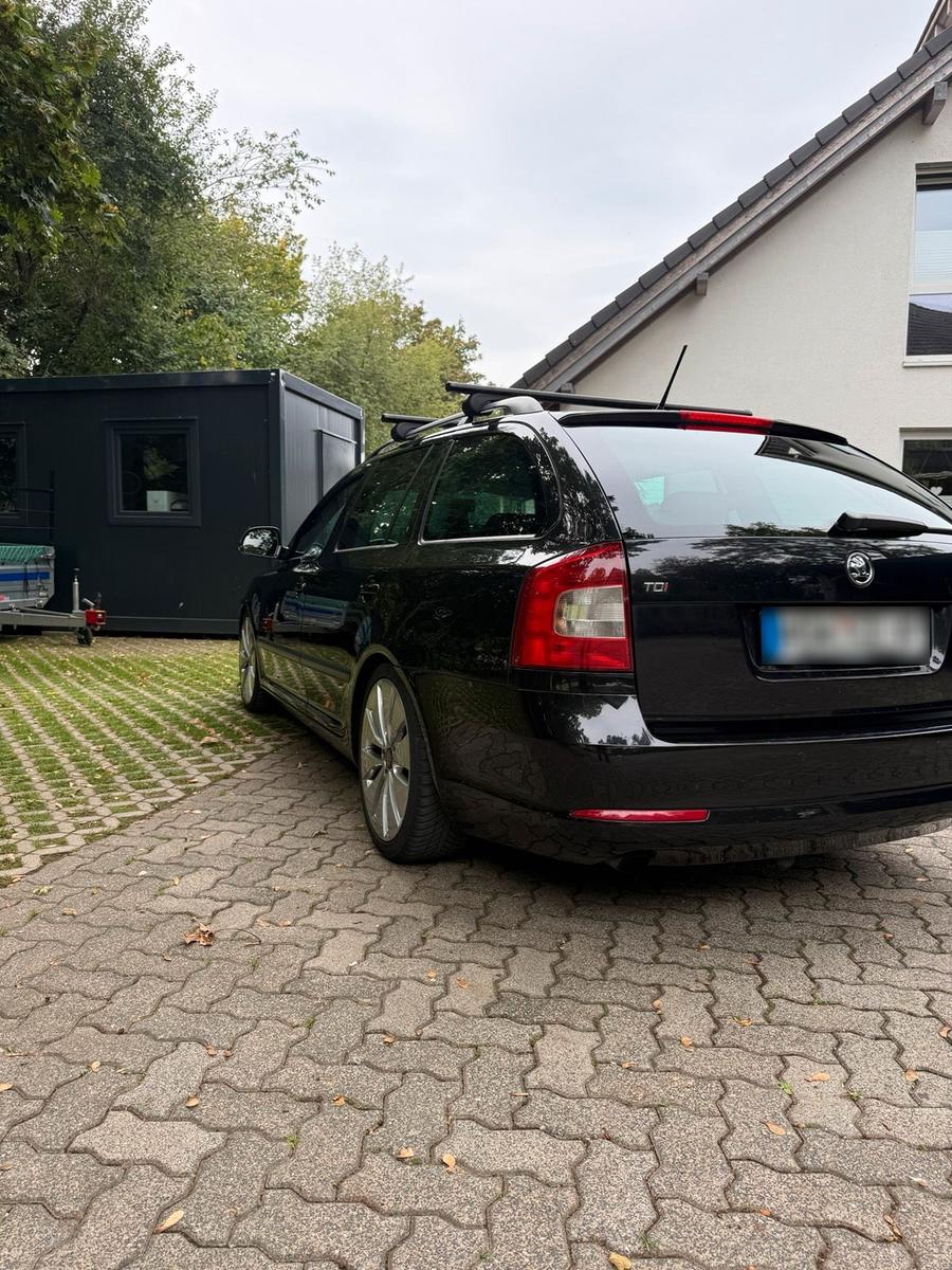 Skoda Octavia 2012 — photo 6