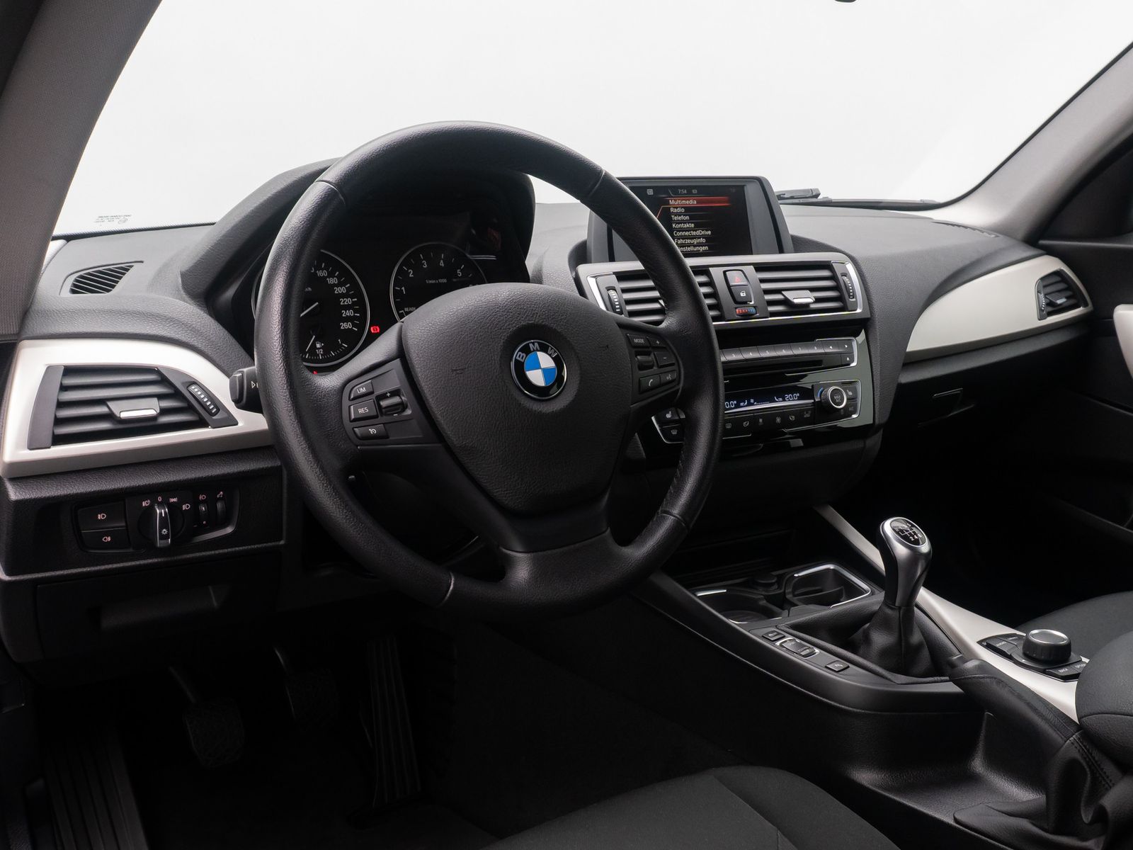 Fahrzeugabbildung BMW 116i Advantage Geschwindigreg PDC Sitzhzng Klima