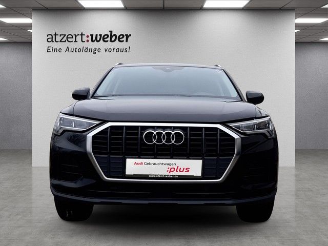 Fahrzeugabbildung Audi Q3 45TFSIe AHK Navi StdHz eleHeck Sportsitze 18"