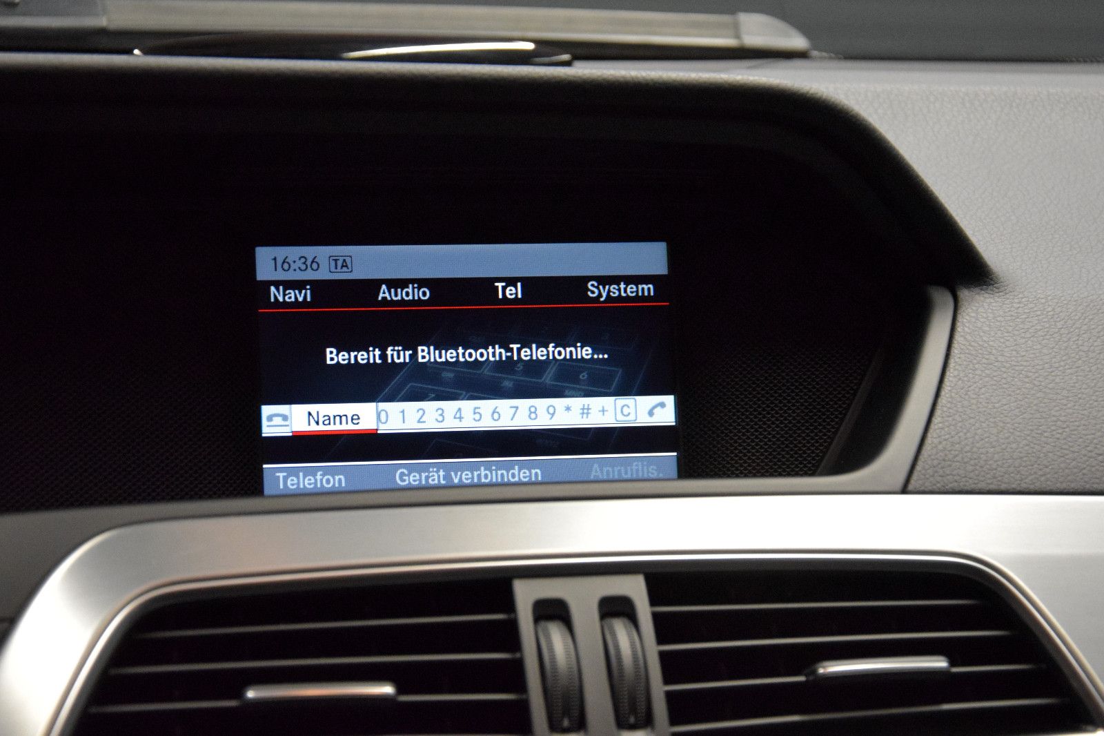 Fahrzeugabbildung Mercedes-Benz C 180 T CGI BlueEfficiency Avantgarde 2.Hand