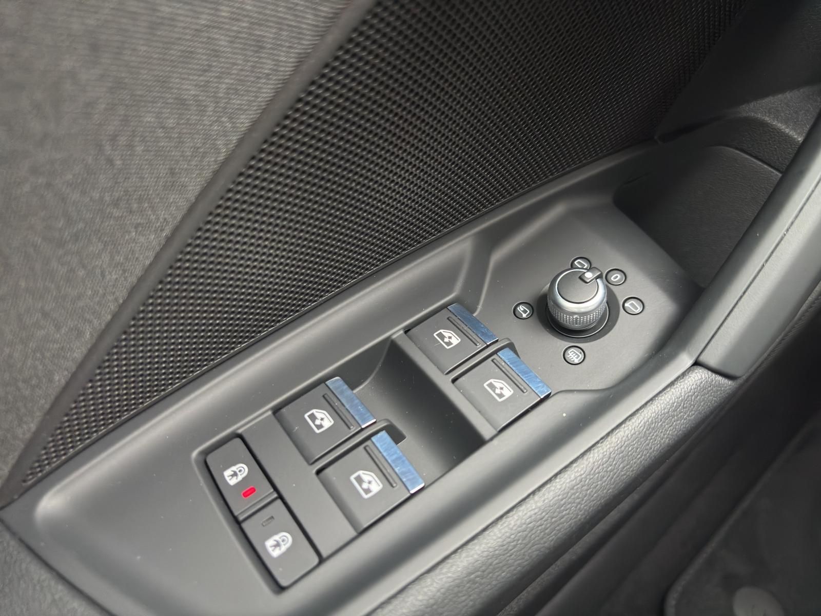 A3 35 TFSI advanced S-Tronic 1.5  RFK SHZ ACC