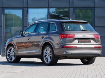 Audi Q7 - 4