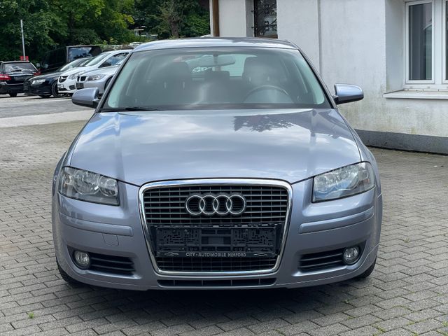 Audi A3 Sportback 1.6 FSI Attraction