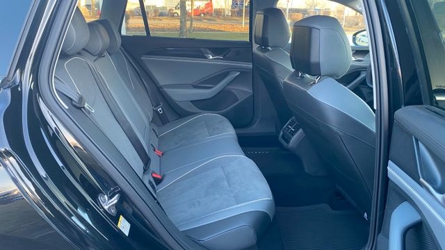 VW Passat Variant (Bild 12 von(16)