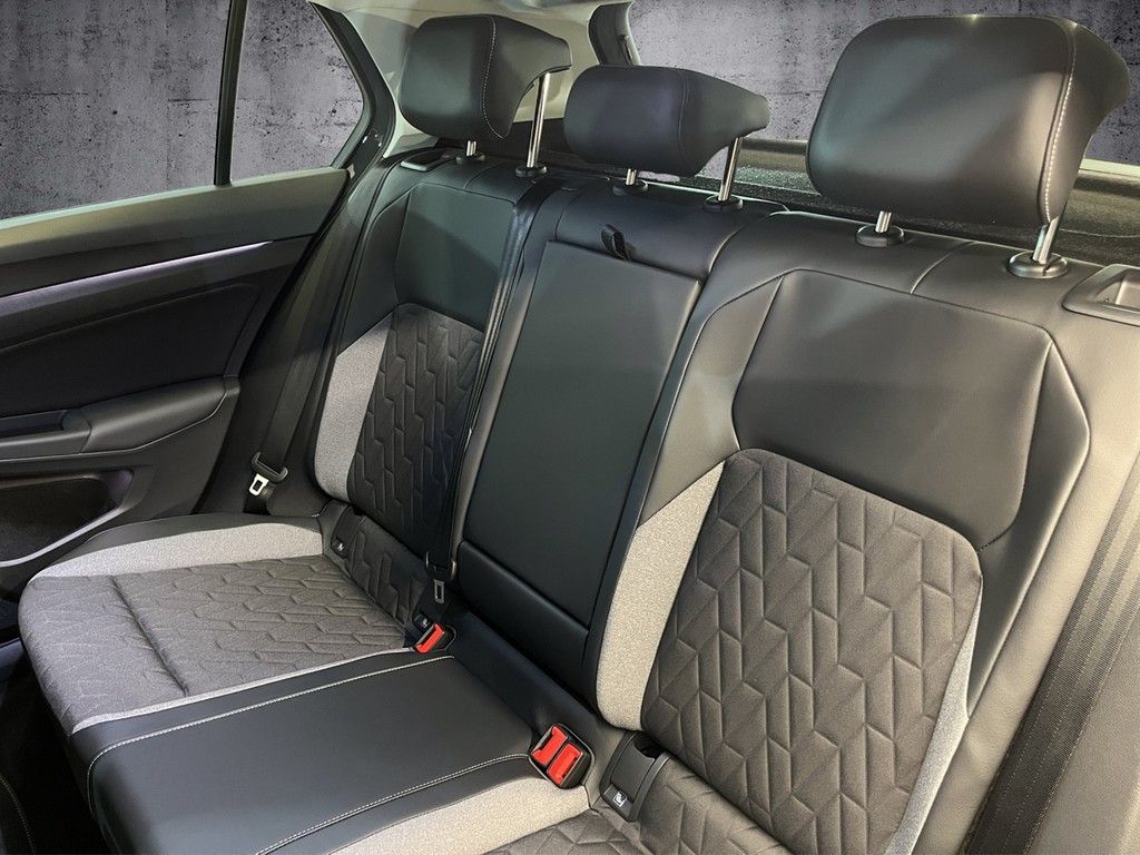 Volkswagen Golf - Bild 11