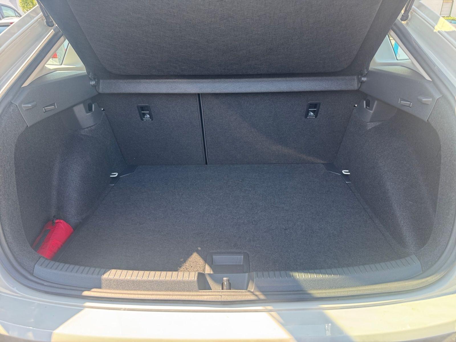 Volkswagen Taigo 1.0 TSI DSG Style Navi IQ.LIGHT LED-Matr, миниатюра 6