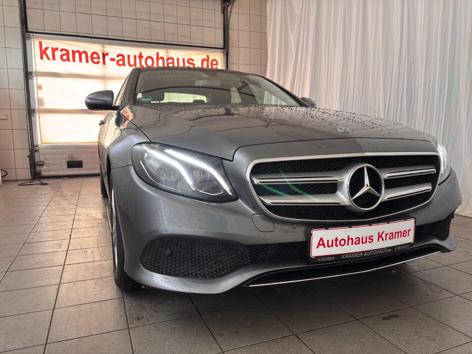 Mercedes-Benz E 200 Limousine Avantgarde 4Matic 2 J Garantie