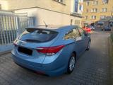 Hyundai i40 cw 5 Star Edition TÜV NEU*SCHECKHEFT GEPFLEG - Hyundai i40 in Duisburg