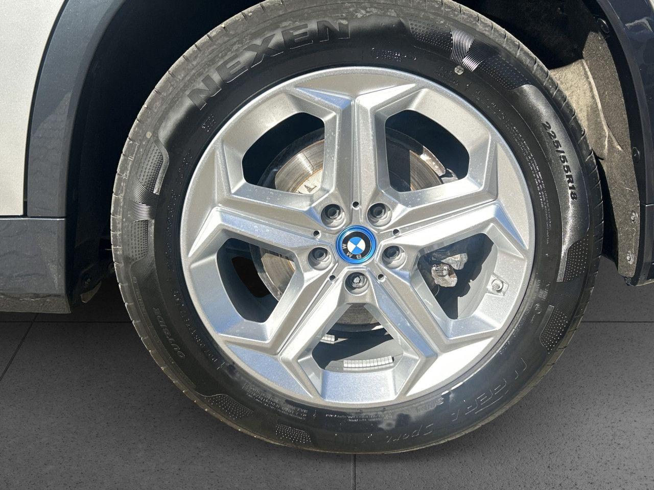 BMW iX1 eDrive20 xLine AdapLED,DrA,Hifi,Kamera,KomZu