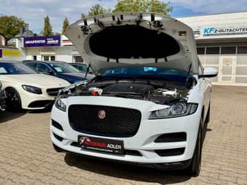 Jaguar F-Pace - 7