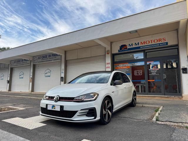 Image of Volkswagen Golf