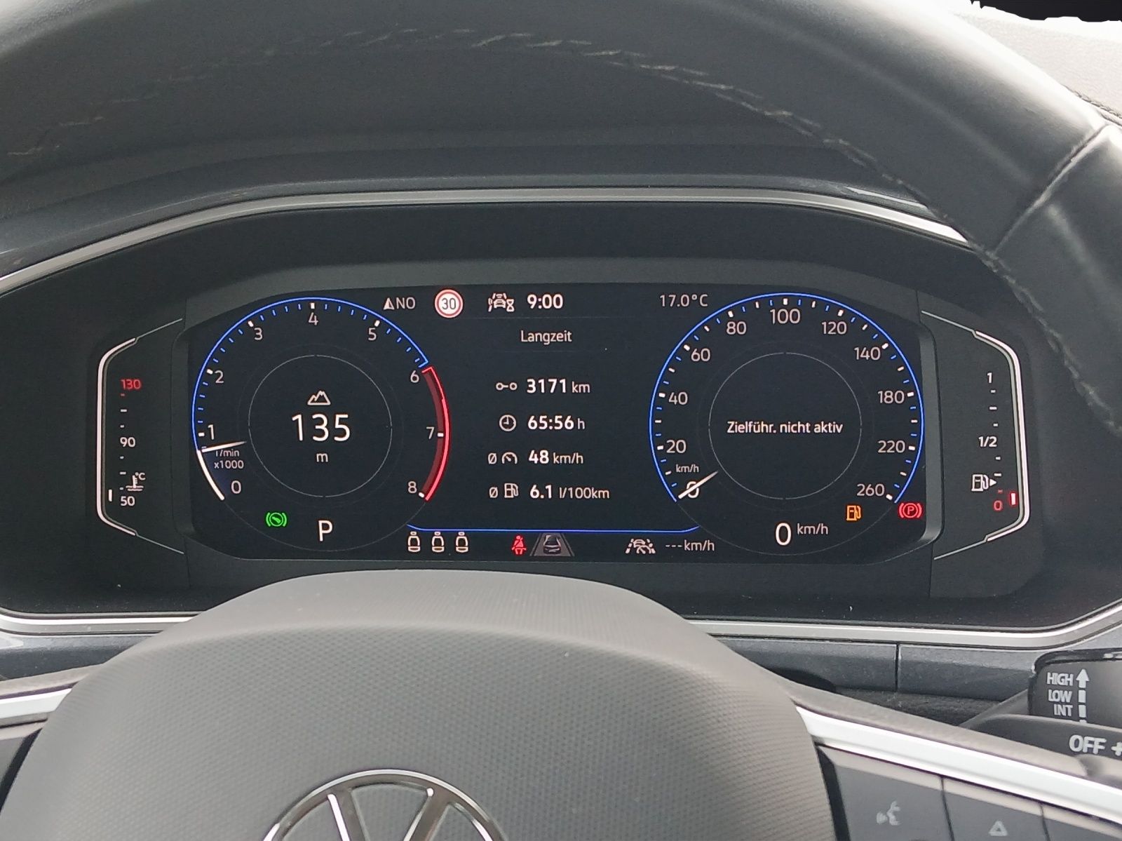 Fahrzeugabbildung Volkswagen T-Roc TSI Style Matrix AHK Kamera ACC Keyless Na