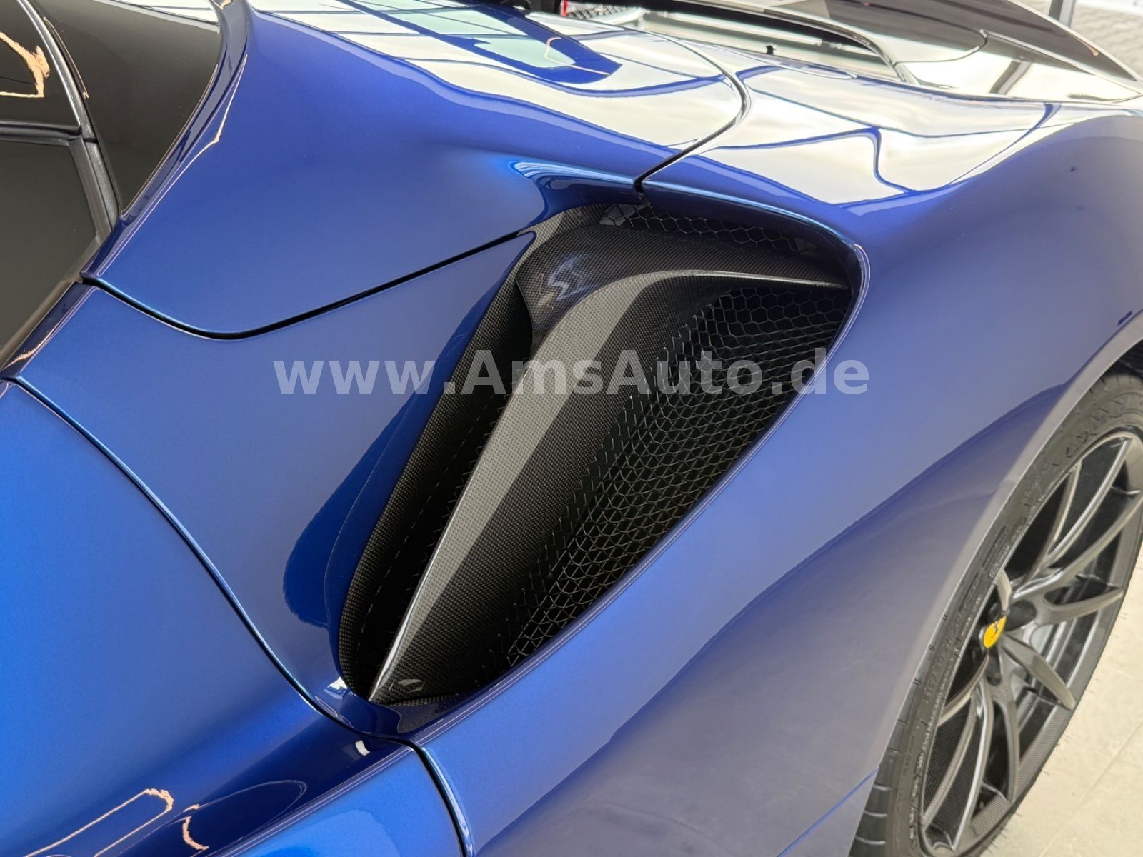 SF90 Spider Asseto Fiorano Full Carbon