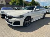 BMW 520d xDrive Touring A Mpakiet - BMW 520 Unfallwagen
