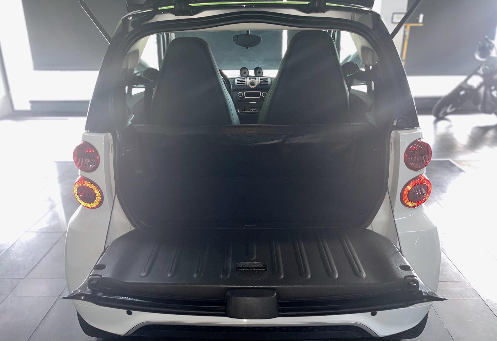 Smart ForTwo coupe|2Hd|Klima|USB-AUX|Panorama