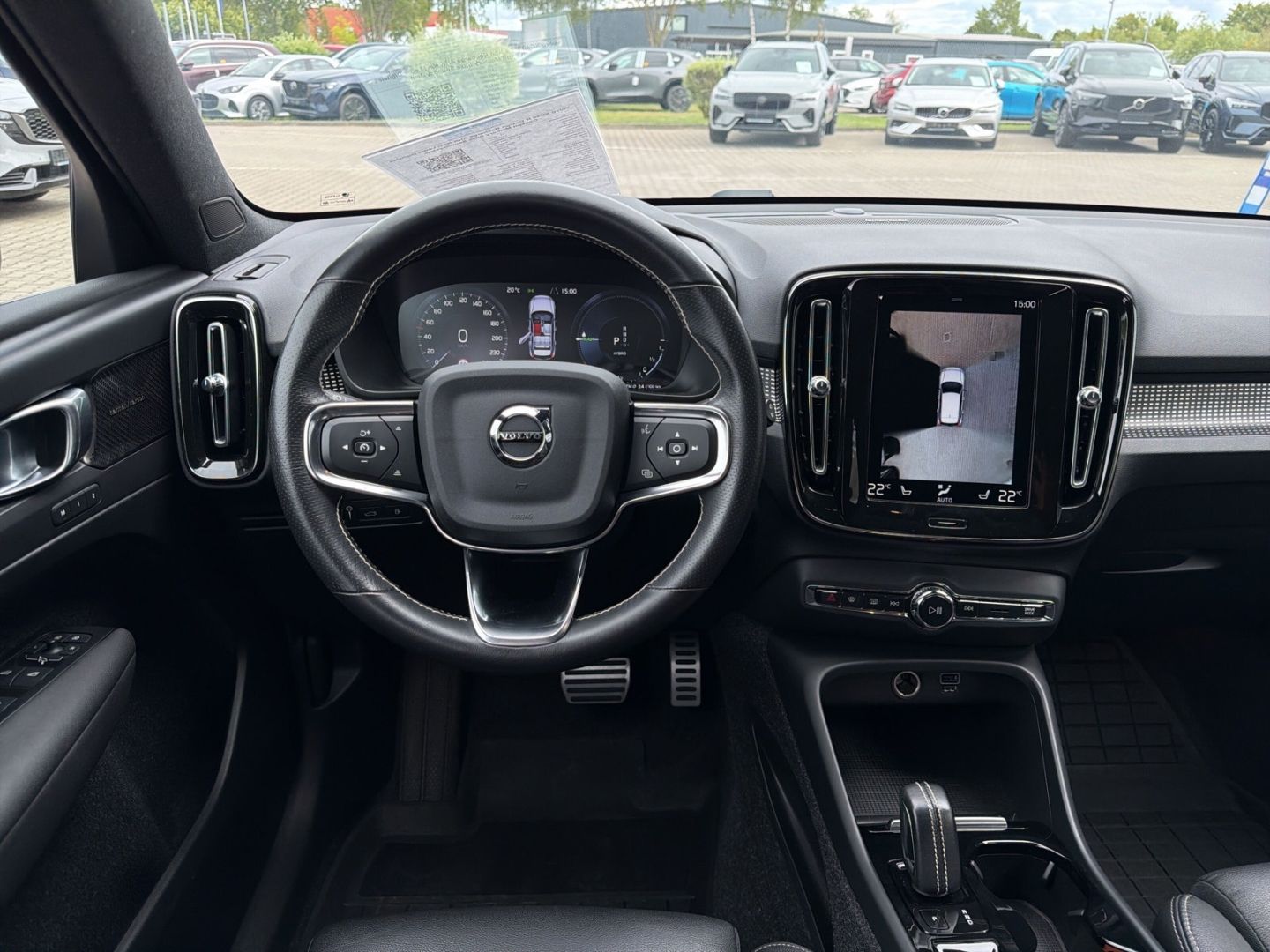 Volvo XC40 R Design Recharge AHK Navi Leder Digitales foto 12