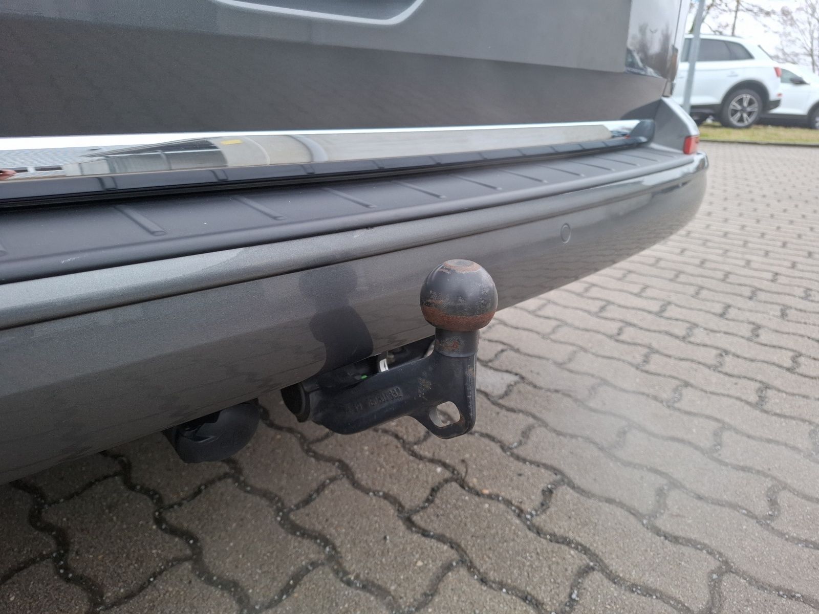Fahrzeugabbildung Volkswagen T6.1 Multivan TDI Generation Six DSG Standhzg. L