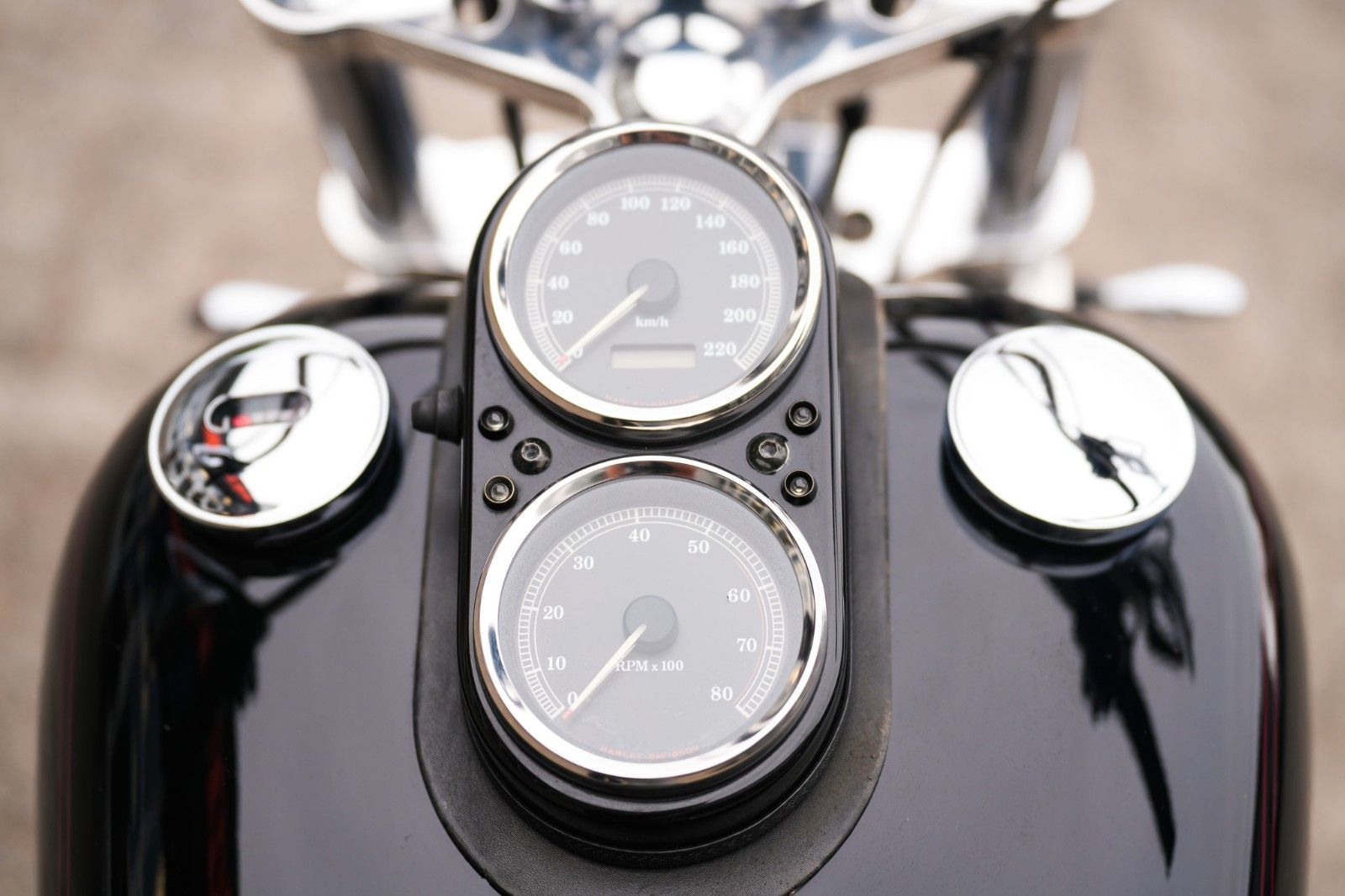 Fahrzeugabbildung Harley-Davidson FXDL Dyna Low Rider Twin Cam 88 - Penzl -