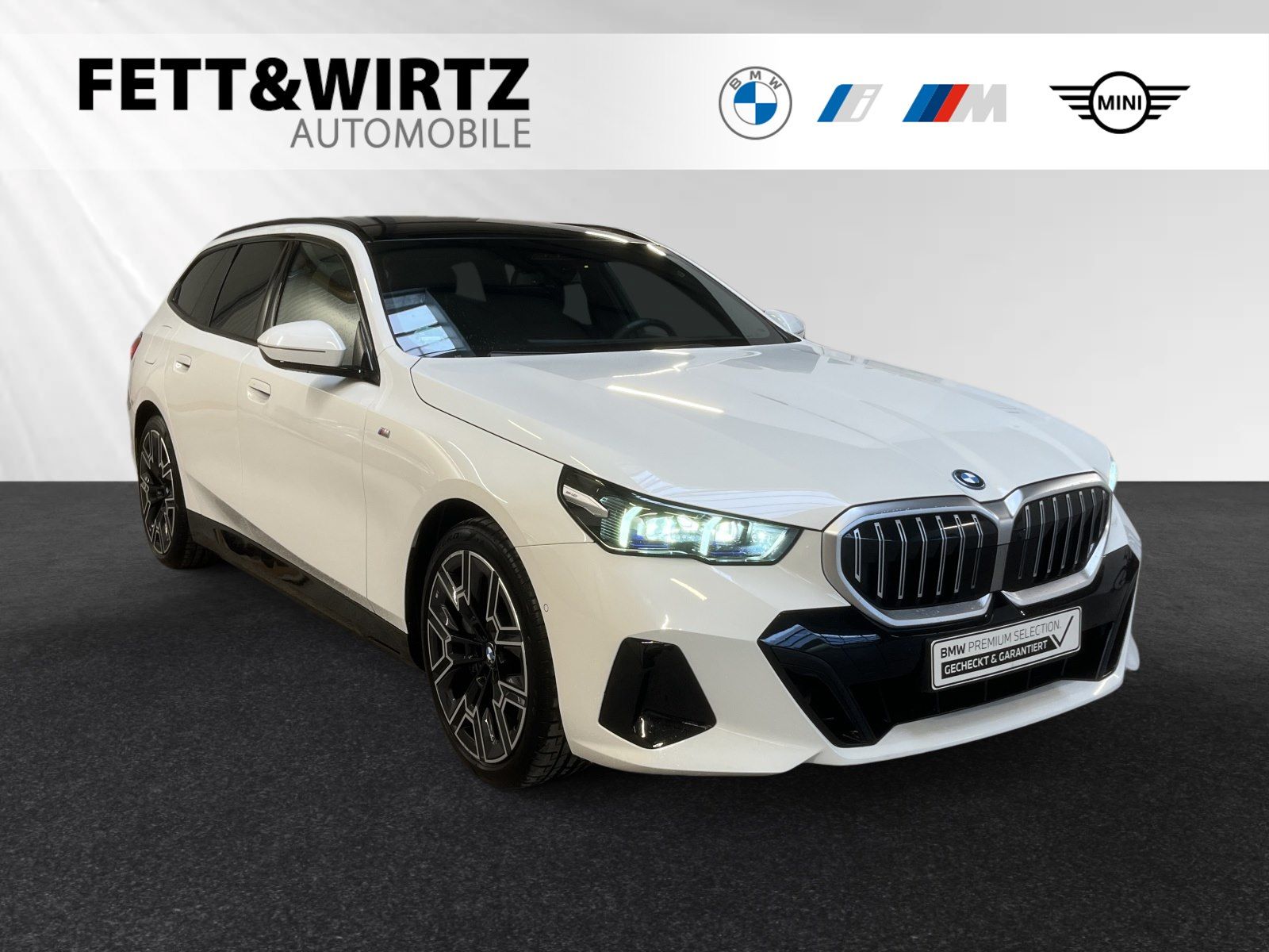 BMW 550e xDrive Touring M Sport|AHK|Pano|Autobahnass
