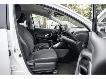 Toyota Yaris - 6