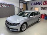 Volkswagen Passat Variant Massage Dsg Kamera Navi Xenon AHK - Volkswagen Passat Variant aus 2015