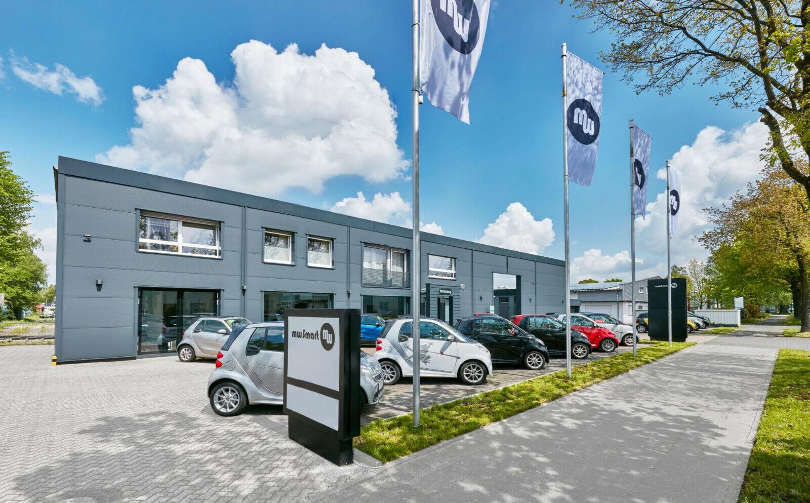 showroom-image-main