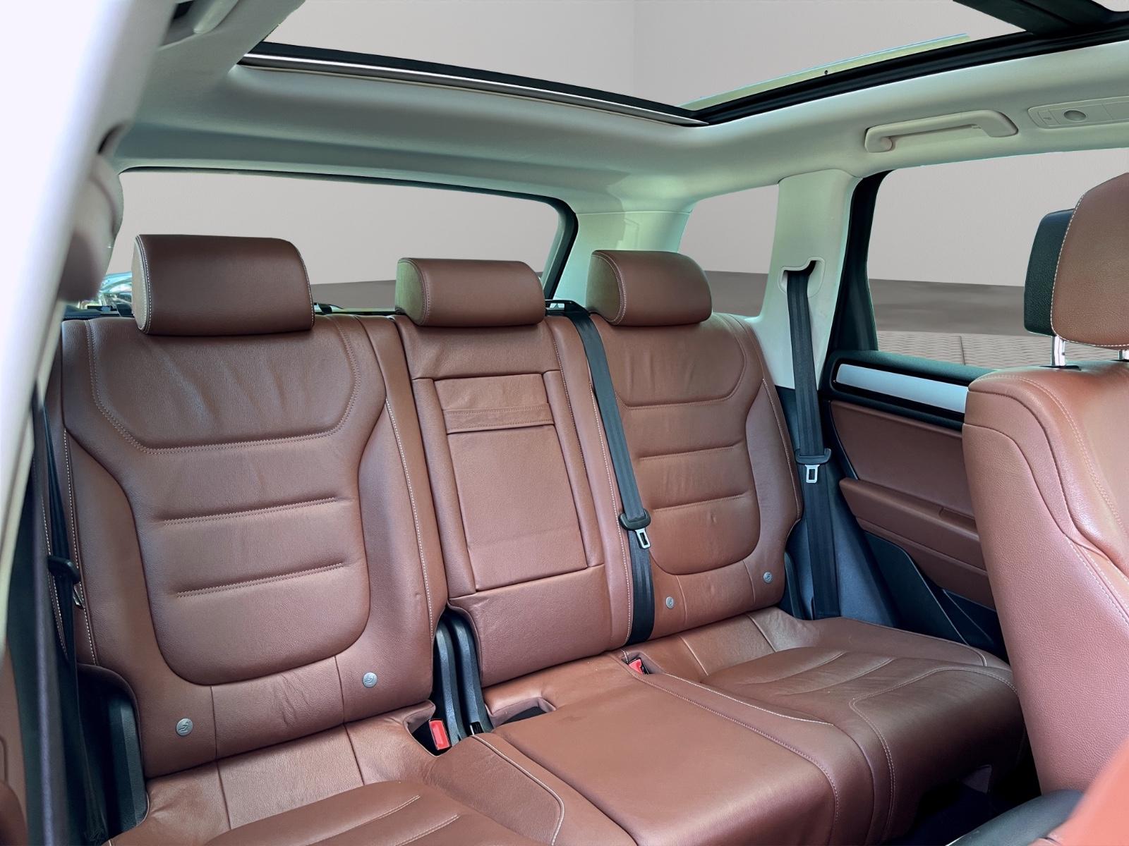 Volkswagen TOUAREG V6 TDI 4 MOTION LEDER PANORA SCHECKHEFT
