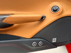 FERRARI 488 GTB Rosso Scuderia FERRARI 488 GTB Rosso Scuderia