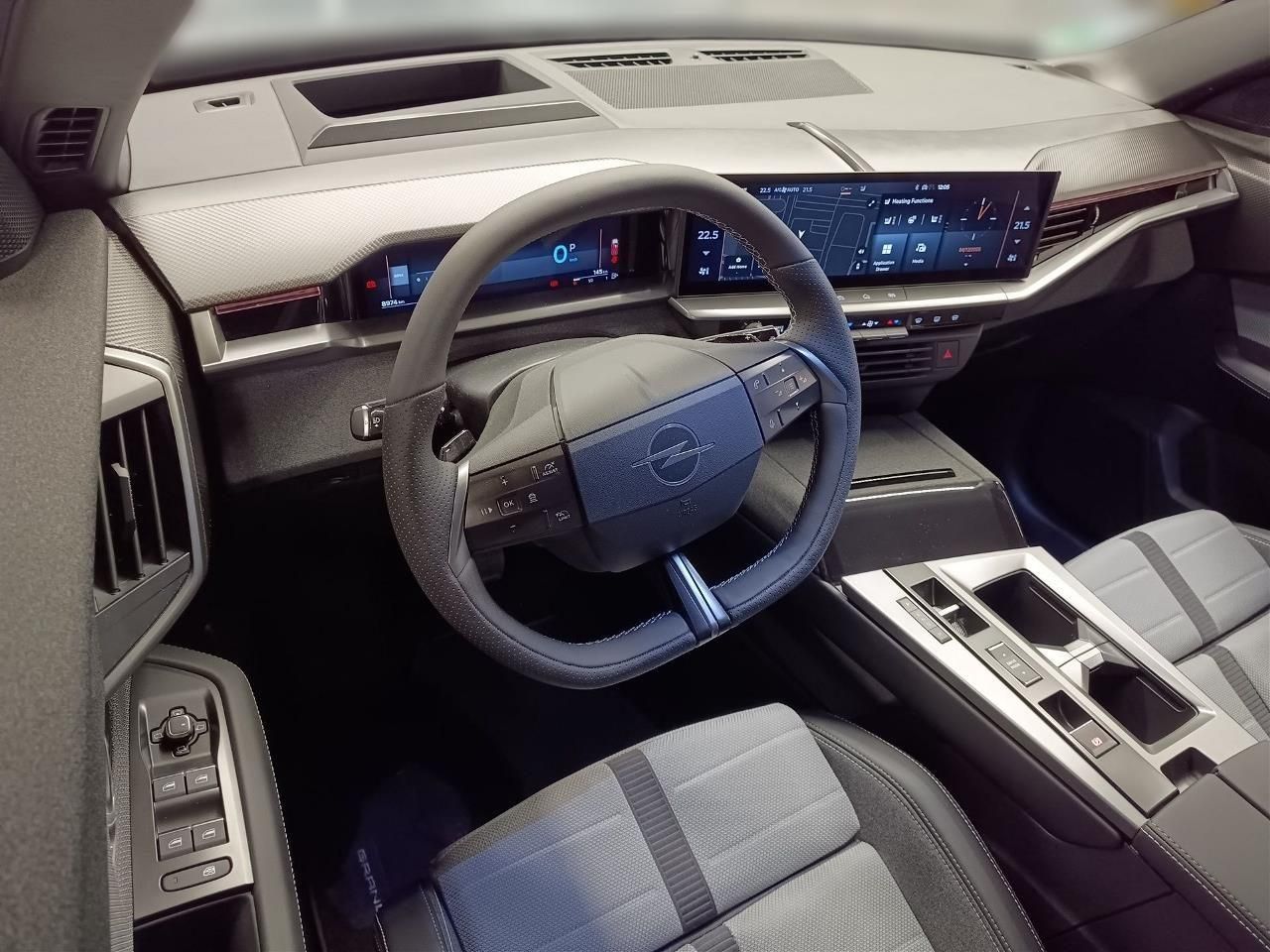 Fahrzeugabbildung Opel Grandland 1.2 48V Mild-Hybrid 100 kW GS