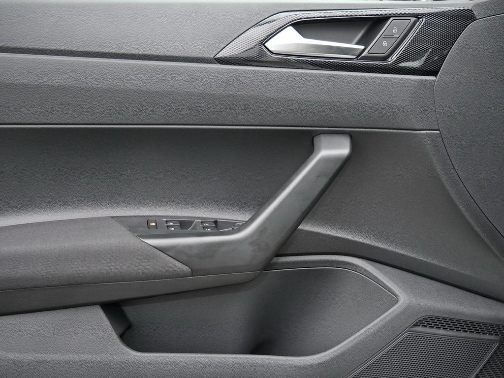 Volkswagen Polo Life 1.0 l 59 kW / 80 PS, миниатюра 16