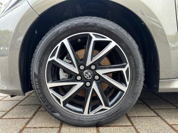 Toyota Yaris - 7