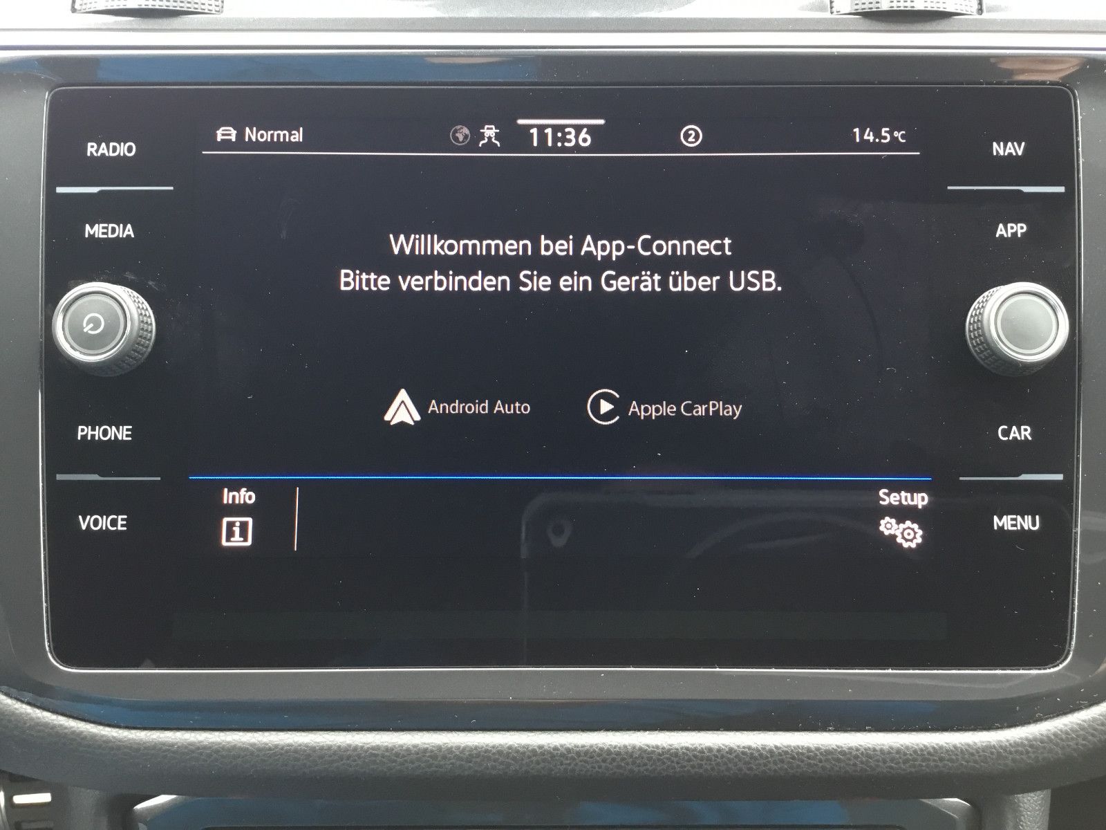 Fahrzeugabbildung Volkswagen Tiguan Allspace 2.0 TDI DSG 4M R-Line+AHK+20"