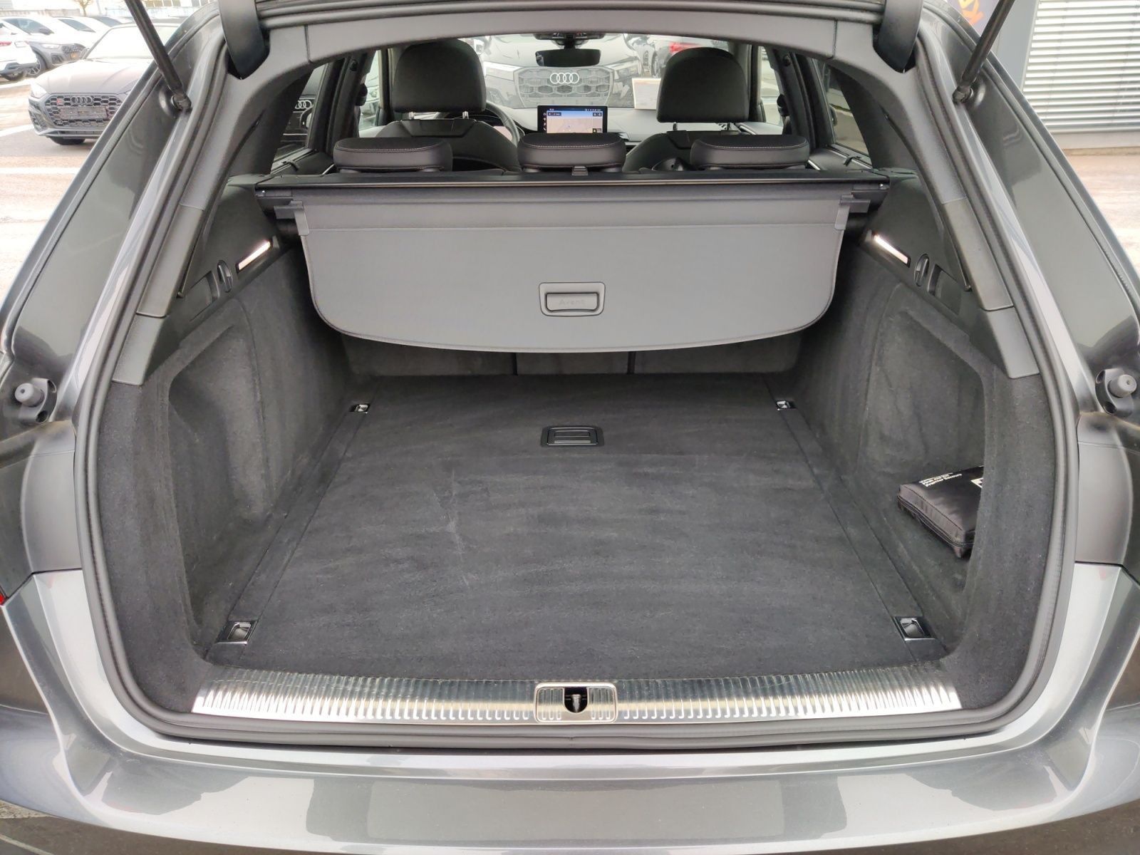 Audi S4 Avant 55 TDI q. Tiptr. competition edition, P foto 17