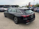 Mercedes-Benz E 220Td Avantgarde Advanced*AHK*DISTR*Kamera*Key - Mercedes-Benz: Avantgarde
